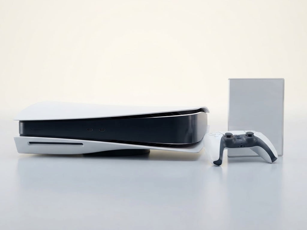 Consola PlayStation 5 con control y juego, fondo de vitrina
