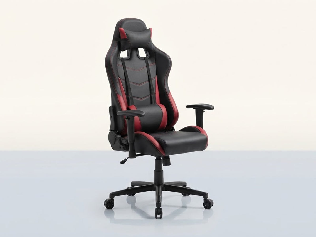 Silla gamer ergonómica estilo racing, fondo de vitrina
