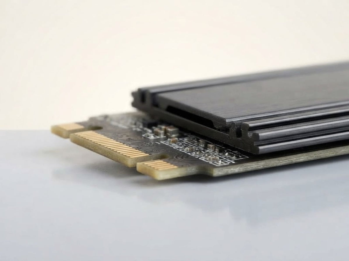 SSD NVMe M.2 1TB, vista 4